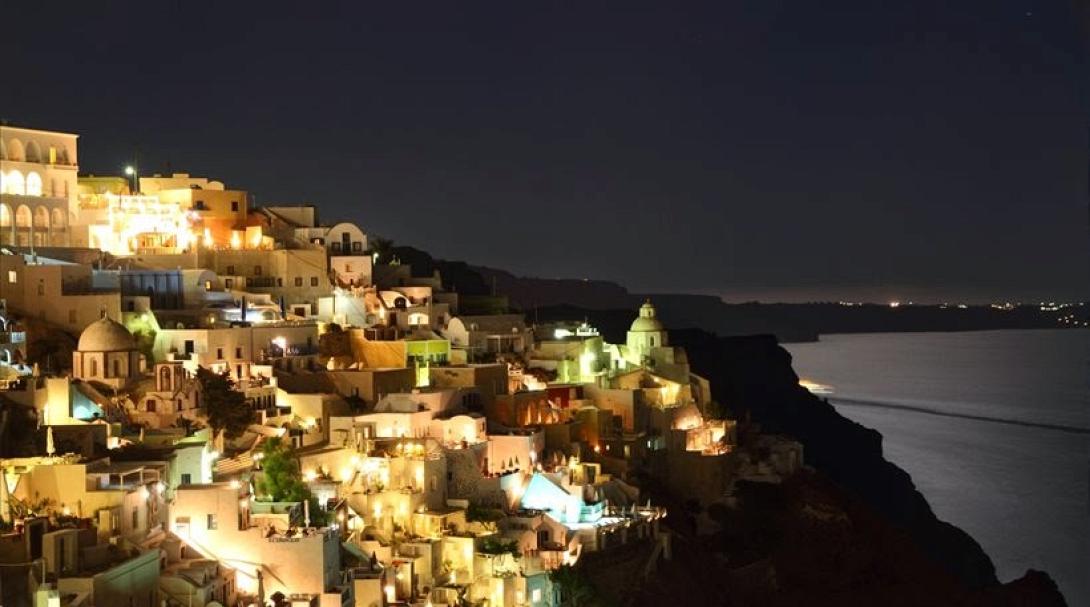 Δύο συλλήψεις στη Σαντορίνη για το βερελότο που τραυμάτισε 7 ανθρώπους