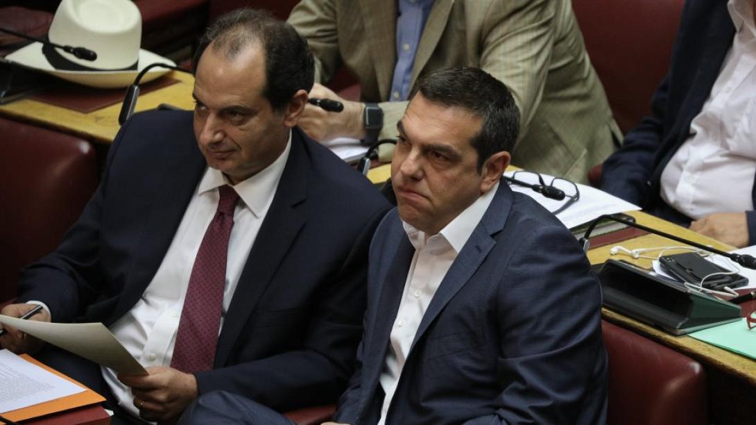 τσιπρας σπιτζης.jpg