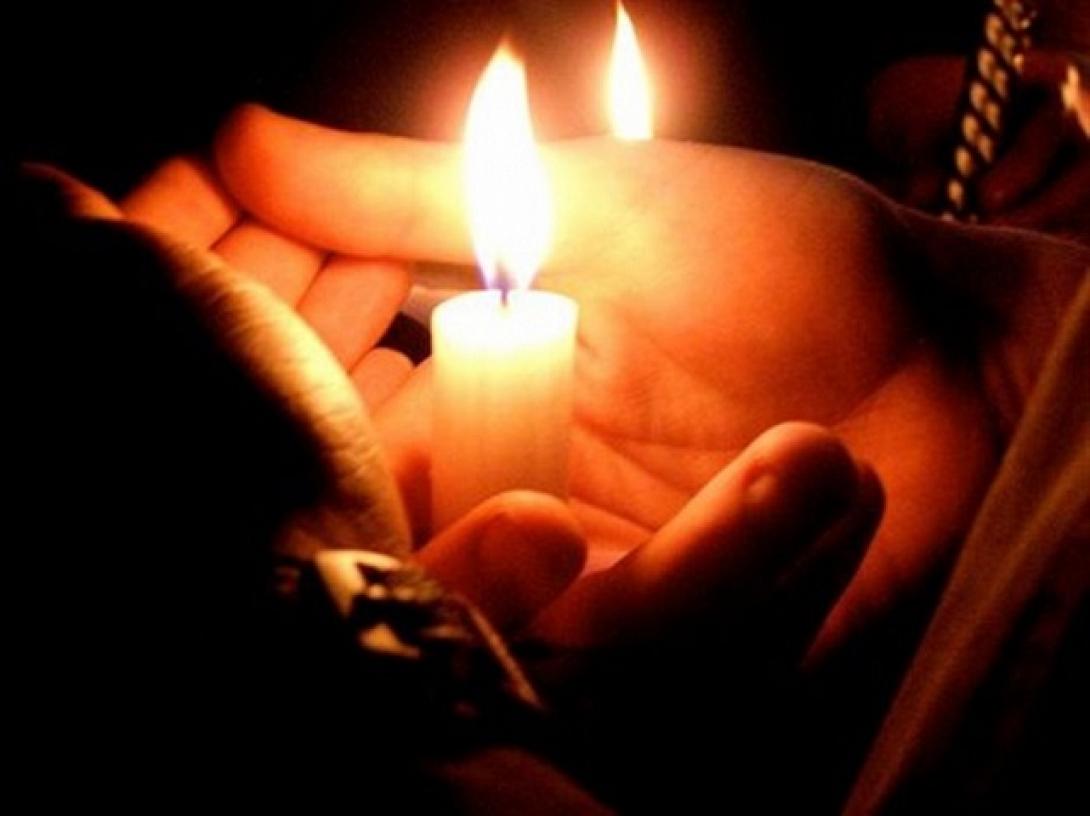 κερί-προσευχή-λειτουργία.jpg