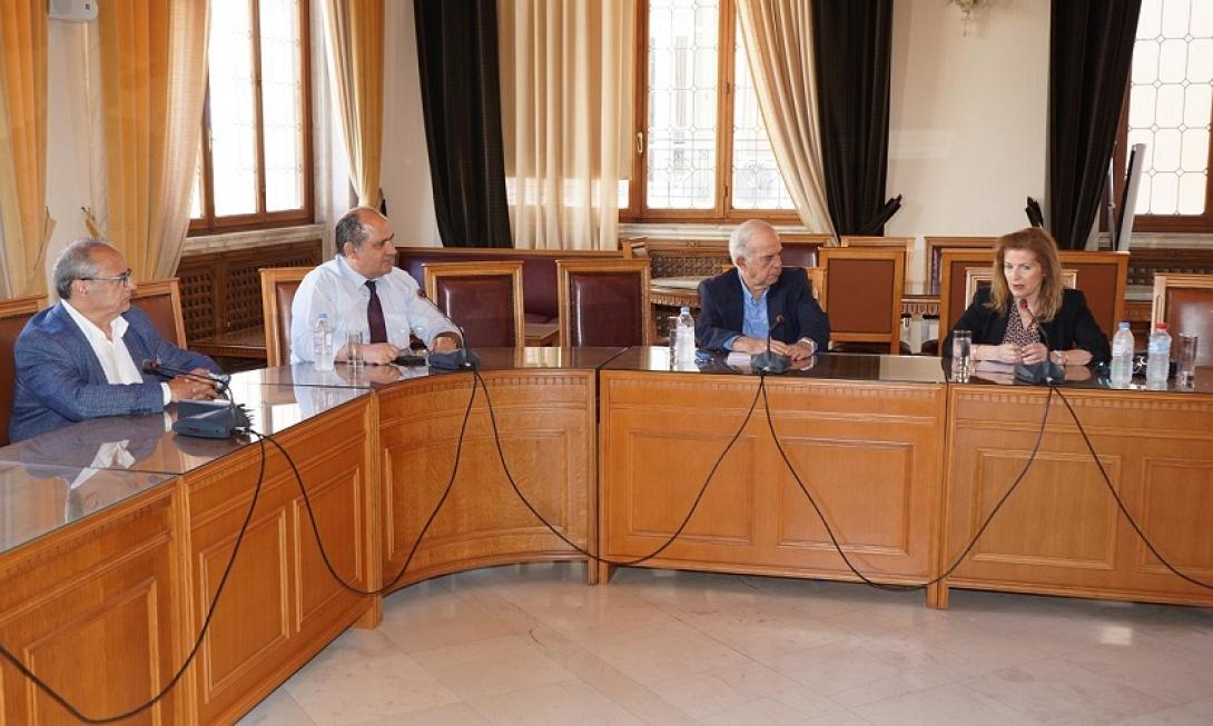 Σύσκεψη στη Λότζια για την δίχρονη προσχολική αγωγή