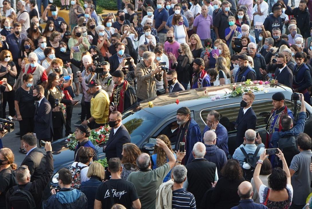 κηδεία μίκη θεοδωράκη χανιά