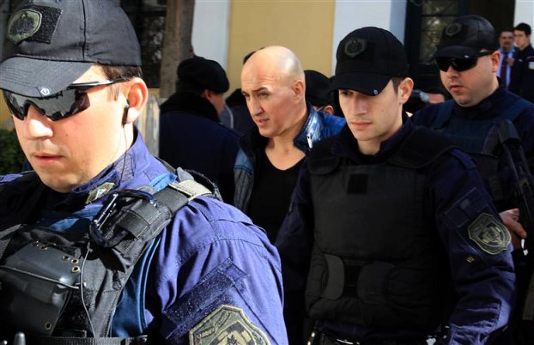 Συνεχίζεται η απολογία Βλαστού για το κύκλωμα «νονών»