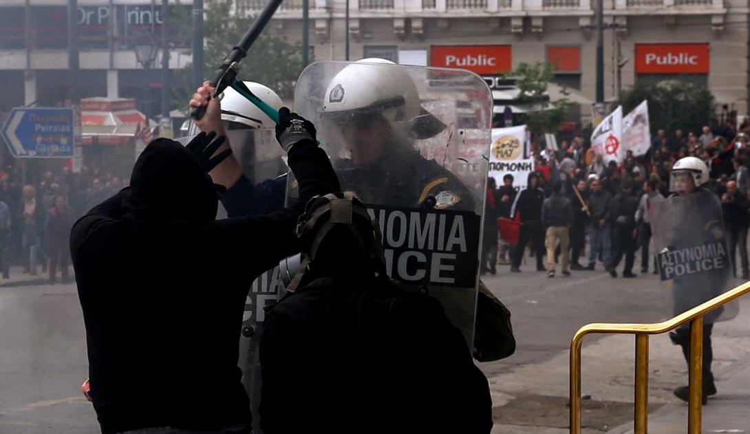 Επεισόδια Σύνταγμα