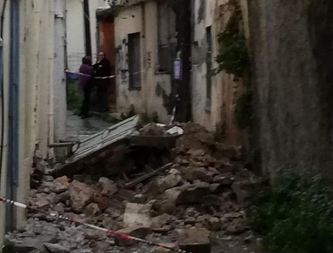 κτιριο καταρρευση.jpg