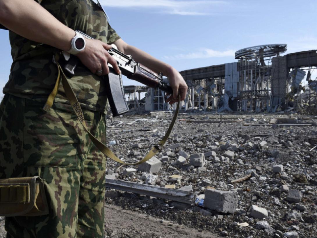 Το Κίεβο καταγγέλλει ότι «οι ρωσικές Ειδικές Δυνάμεις δρουν» στο αεροδρόμιο του Ντονέτσκ