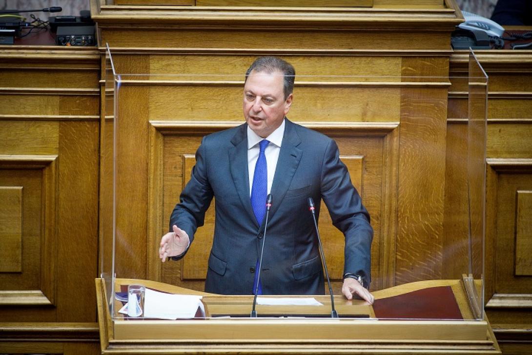 σπήλιος λιβανός