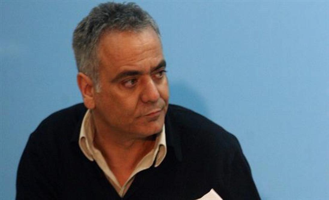 Π.Σκουρλέτης: Παρακολουθούν το τηλέφωνό μου