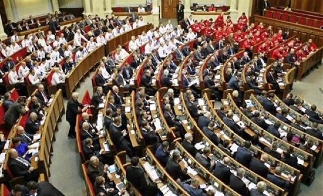 Εγκρίθηκε το νομοσχέδιο για την προσωρινή αυτονομία Ντονέτσκ - Λουχάνσκ