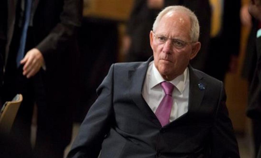 Σόιμπλε: Χάσιμο χρόνου η απόπειρα επαναδιαπραγμάτευσης