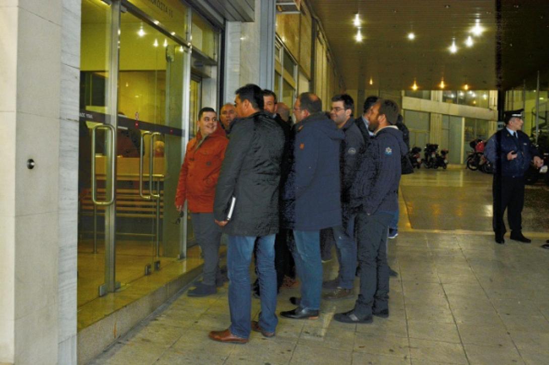 αγροτες συναντηση (ΑΝΤ1)