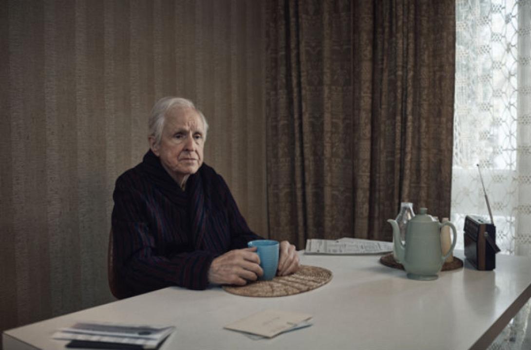 ηλικιωμένος μοναξιά