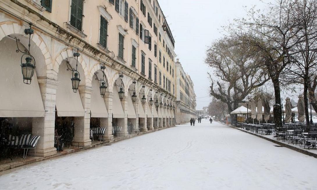 χιόνια κέρκυρα