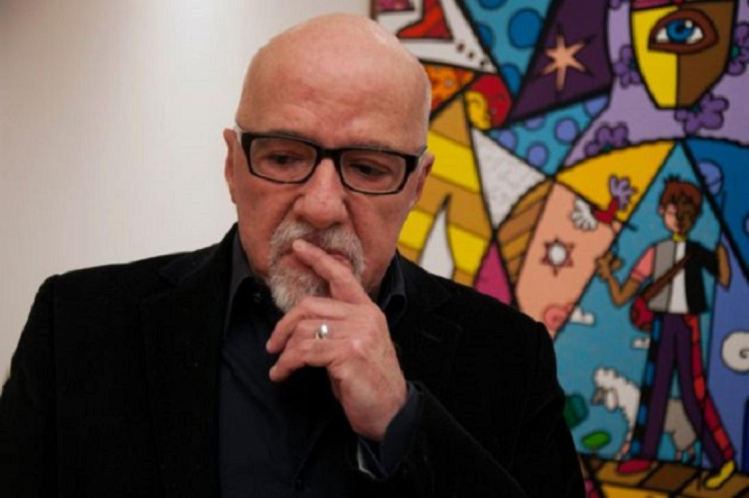 Πάουλο Κοέλιο.jpg