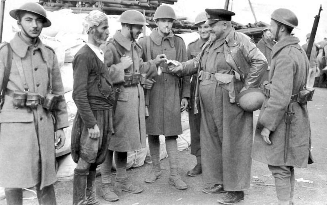 μαχη κρητης αφιερωμα.jpg