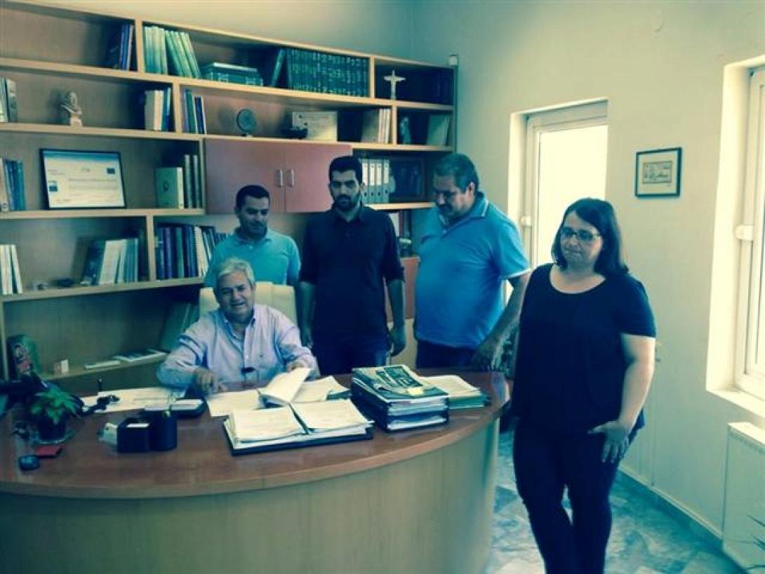 Υπογραφή σύμβασης για γήπεδο 5 Χ 5 στον Κρουσώνα