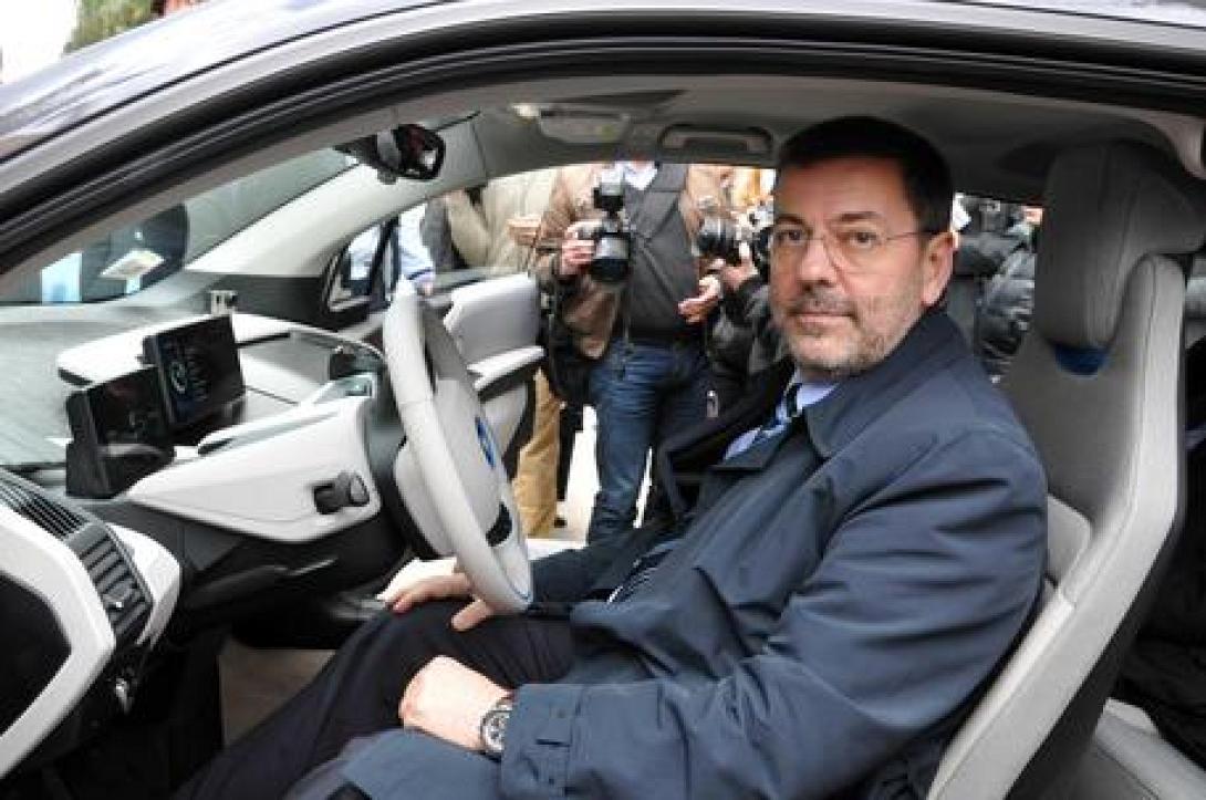  Μίμο Κονσάλες,