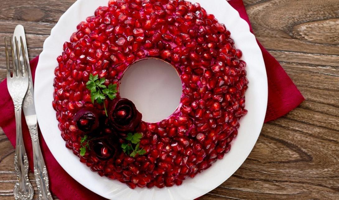 Γιορτινή σαλάτα ροδιού.jpg