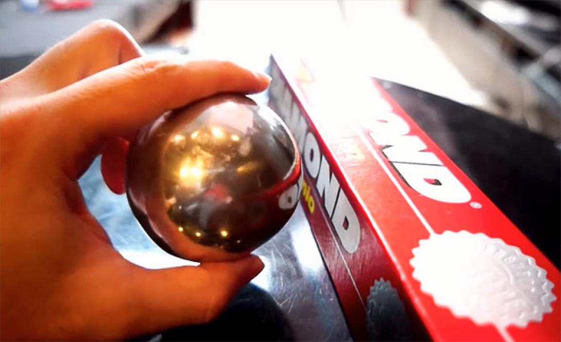 μπάλες αλουμινόχαρτο