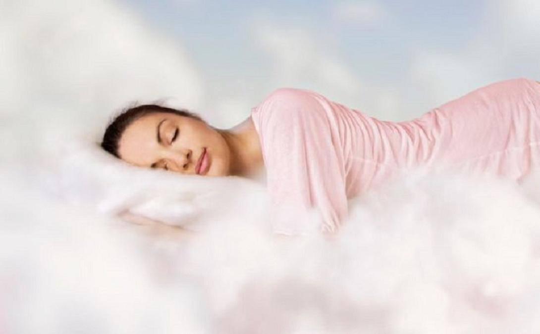 γυναίκα ύπνος όνειρα