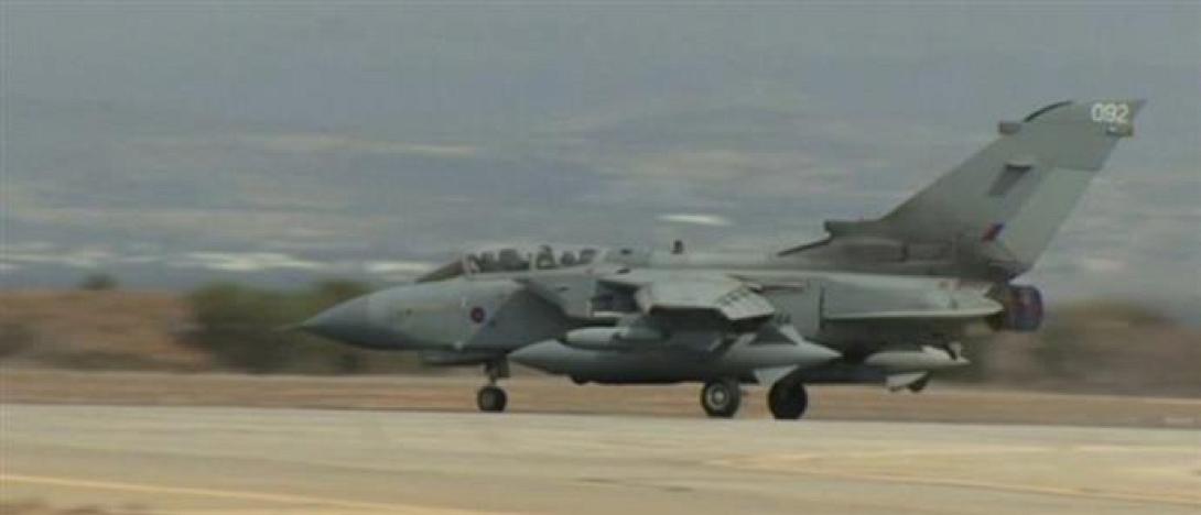 Έτοιμοι οι Βρετανοί να βομβαρδίσουν τζιχαντιστές