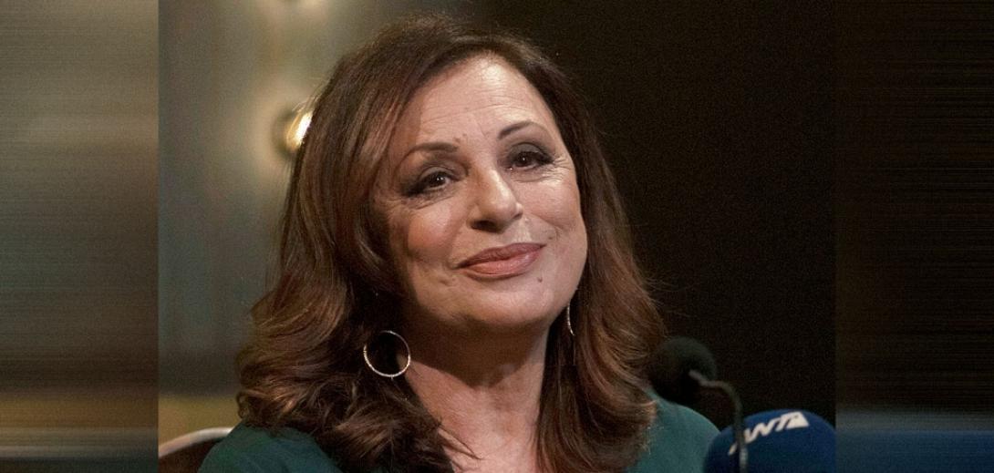 Χάρις Αλεξίου 