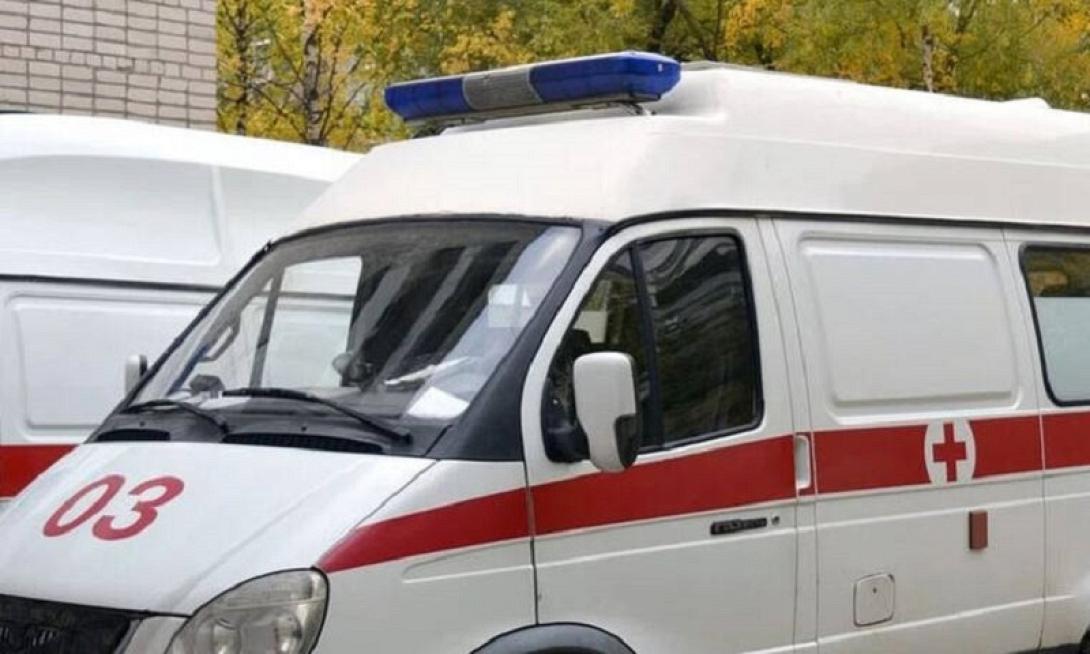 Μπήκε στο ασθενοφόρο με ζαλάδα: Κατέληξε στο νοσοκομείο με σπασμένο σαγόνι, πόδι και ισχίο.jpg