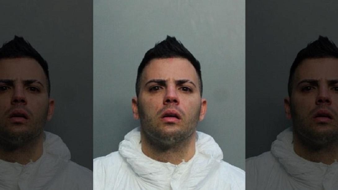 Σκότωσε τη μητέρα του επειδή τσακώθηκαν για το κλιματιστικό και την... πορτοκαλάδα