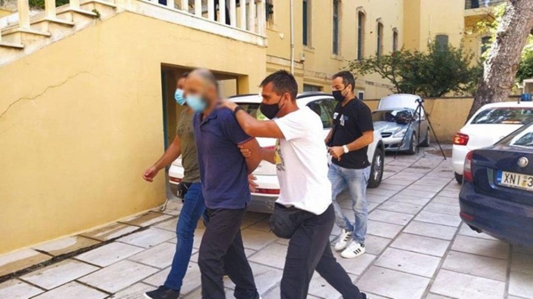 Γεωργιανός μαχαίρωμα