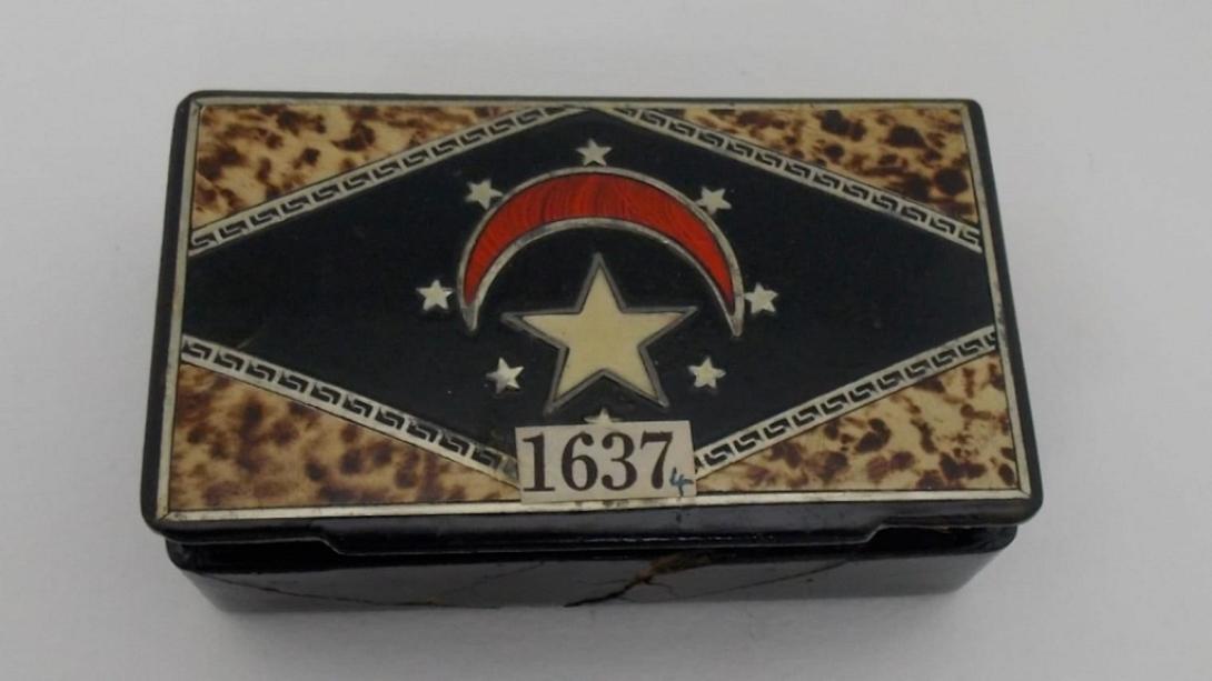 Ο θησαυρός ανακαλύφθηκε τυχαία μέσα σε ένα κουτί πούρων