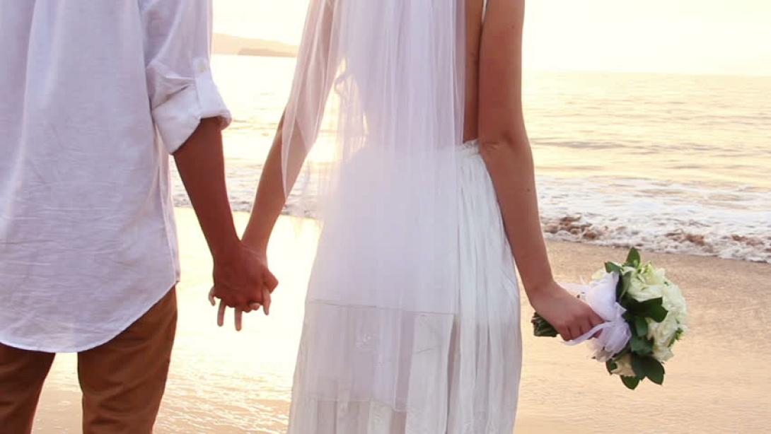 νιοπαντρο ζευγάρι