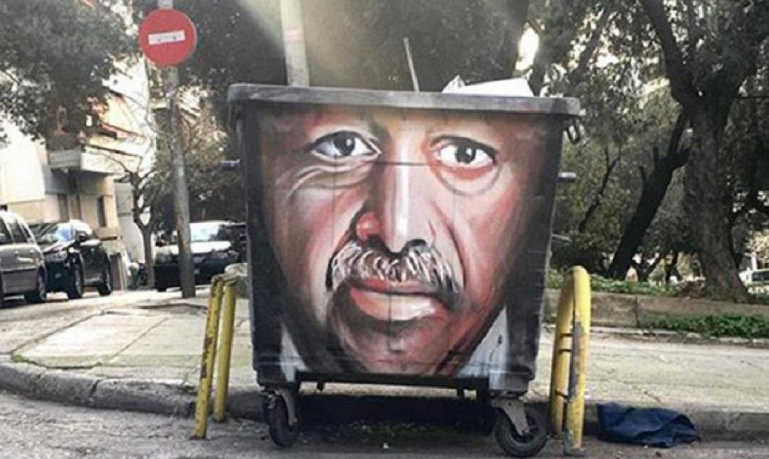 Ζωγράφισε τον Ερντογάν σε κάδο απορριμάτων.jpg