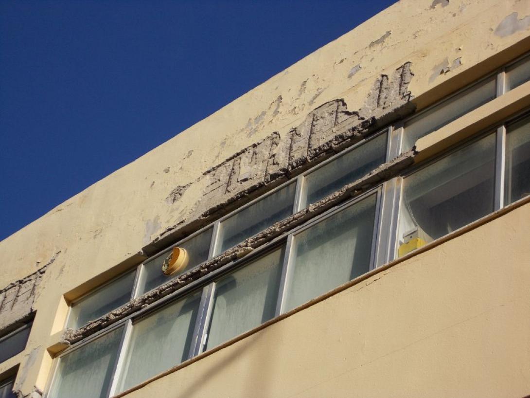 8ο δημοτικο σχολειο φθορες 2.jpg