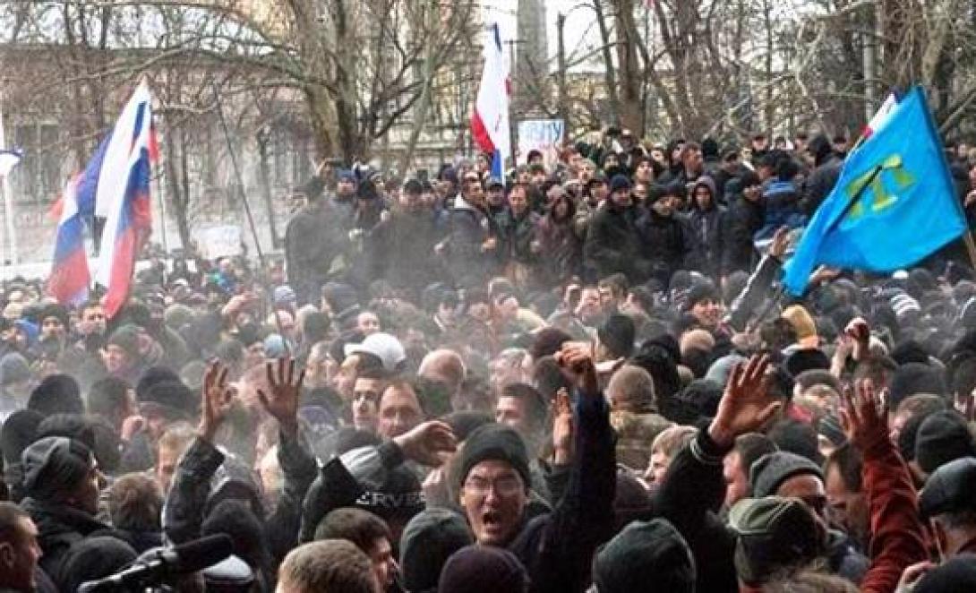 Κριμαία: Το 93% υπέρ της ένωσης με τη Ρωσία δείχνουν τα πρώτα exit pol