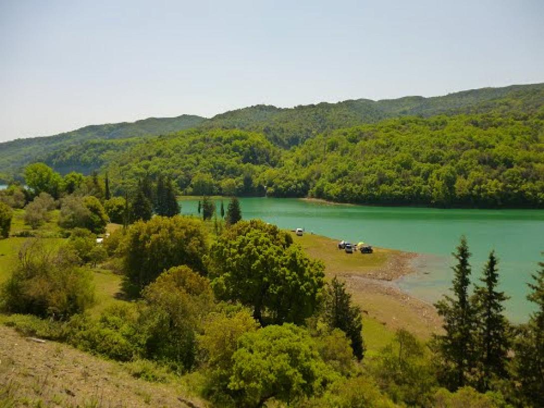  λίμνη Πουρναρίου