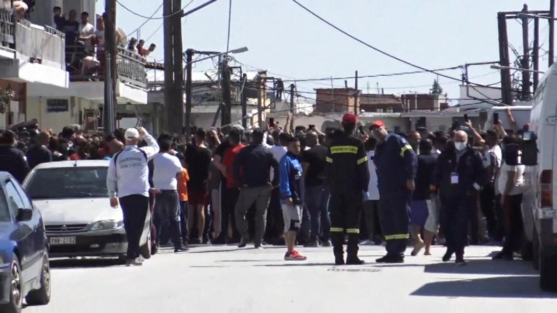 Λαρισα ρομα κορωνοϊος