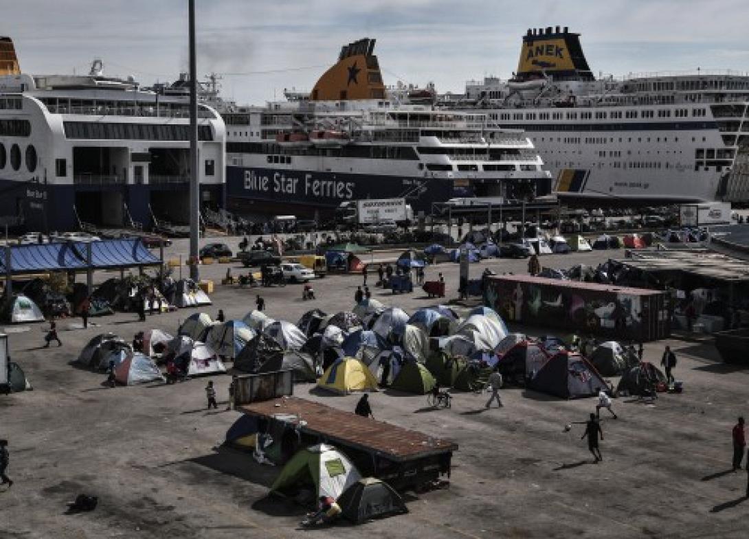 πειραιας,μεταναστες