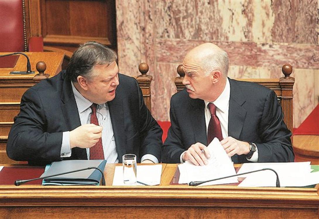 Με στίχο του Εγγονόπουλου απάντησε ο Βενιζέλος στον Παπανδρέου