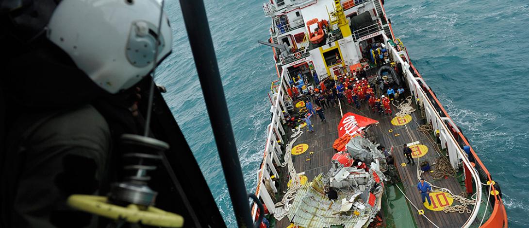 Εντοπίστηκαν τα μαύρα κουτιά του αεροσκάφους της Air Asia