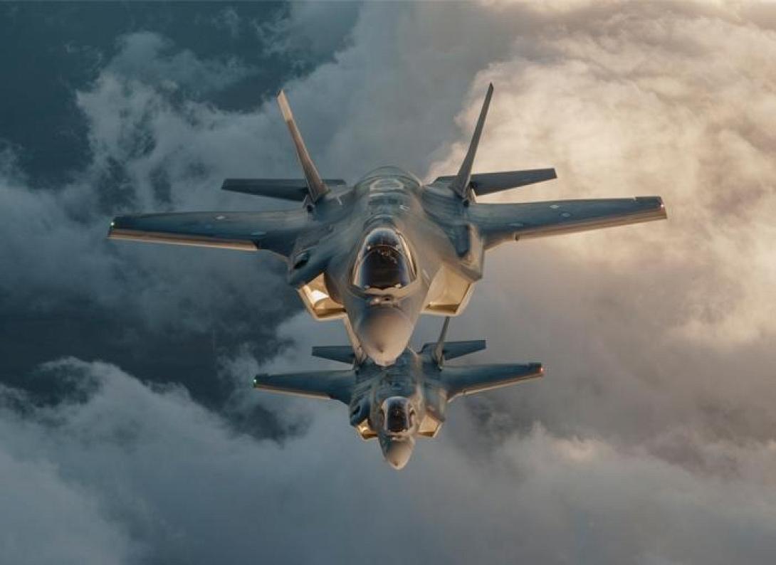 F35