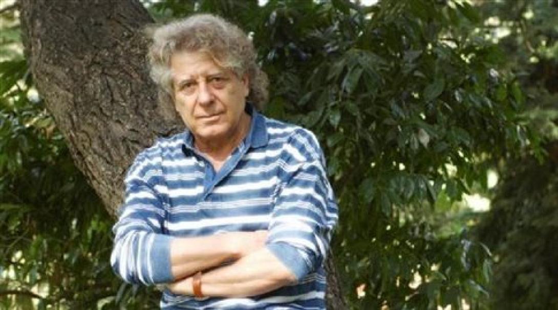 Γιατρομανωλάκης