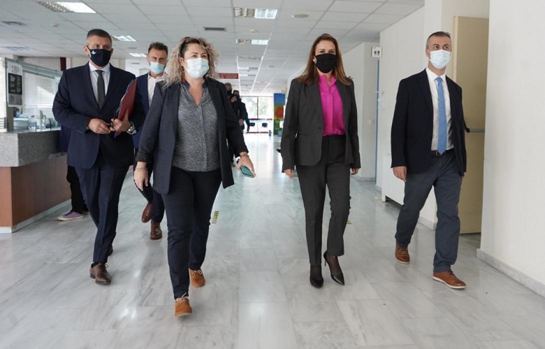 Επίσκεψη στο Ηράκλειο πραγματοποιεί η Υφυπουργός Υγείας Ζωή Ράπτη