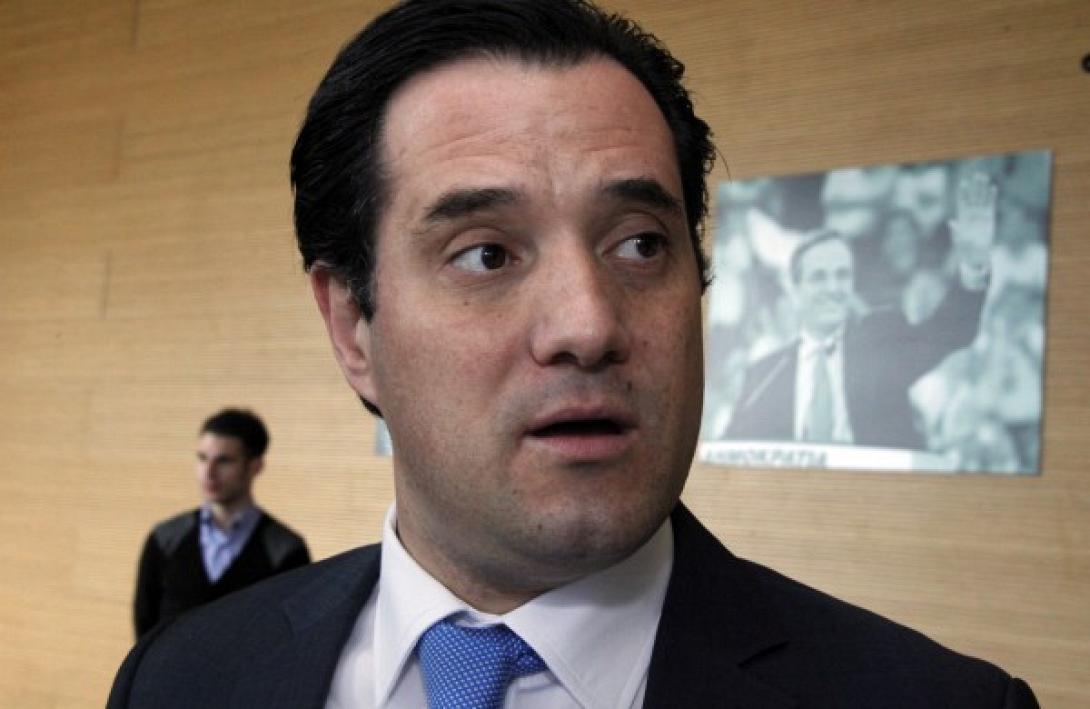 Τα Tweets του Αδώνιδος για την ομιλία Τσίπρα