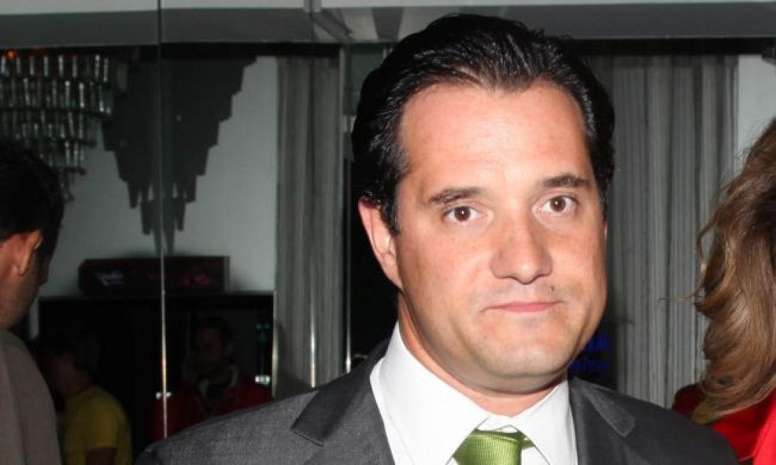 Υποδέχθηκαν "θερμά" τον 'Αδωνι οι εργαζόμενοι στο Θριάσιο