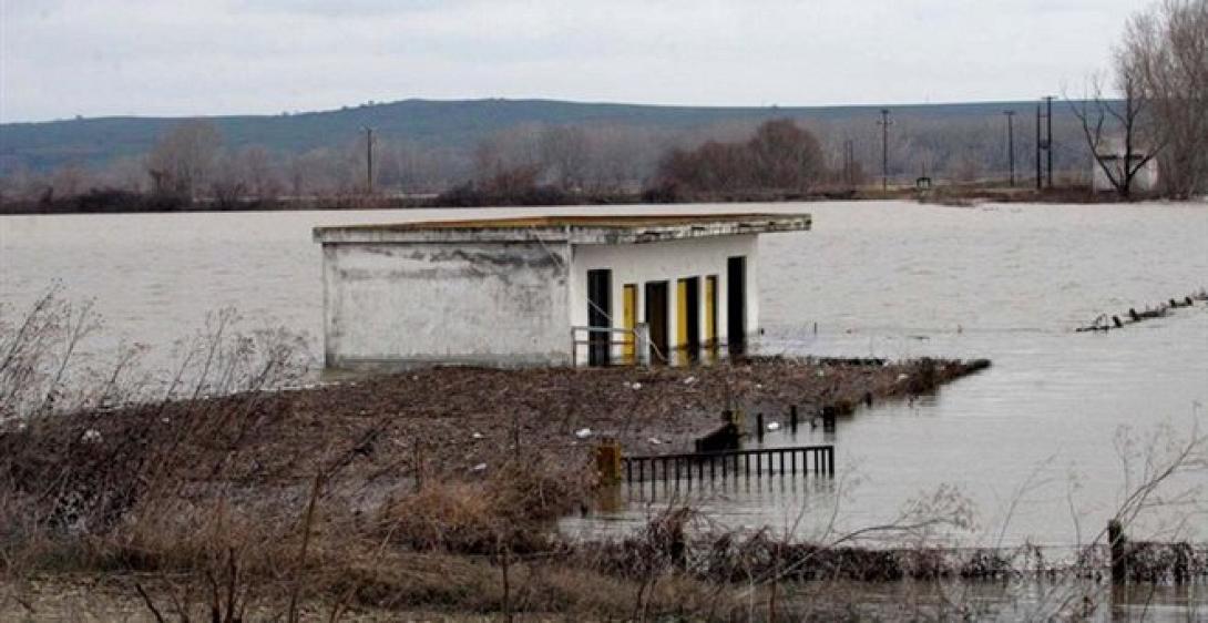 'Εβρος: Σε επιφυλακή για το ενδεχόμενο αύξησης της στάθμης των υδάτων