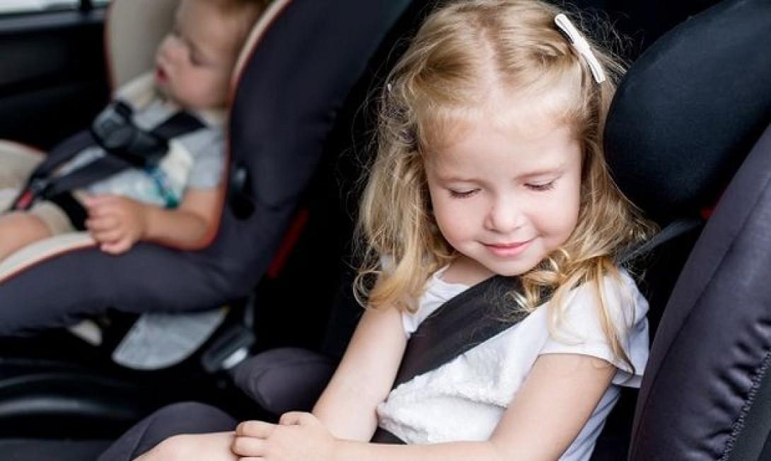 παιδι αυτοκινητο.jpg