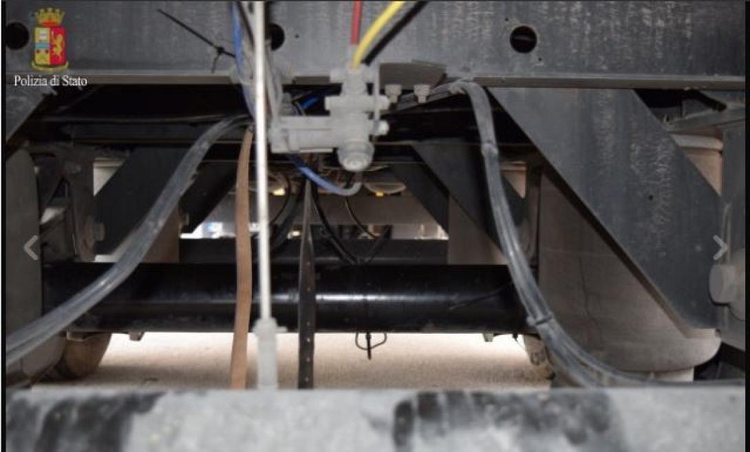 αφγανος φορτηγο