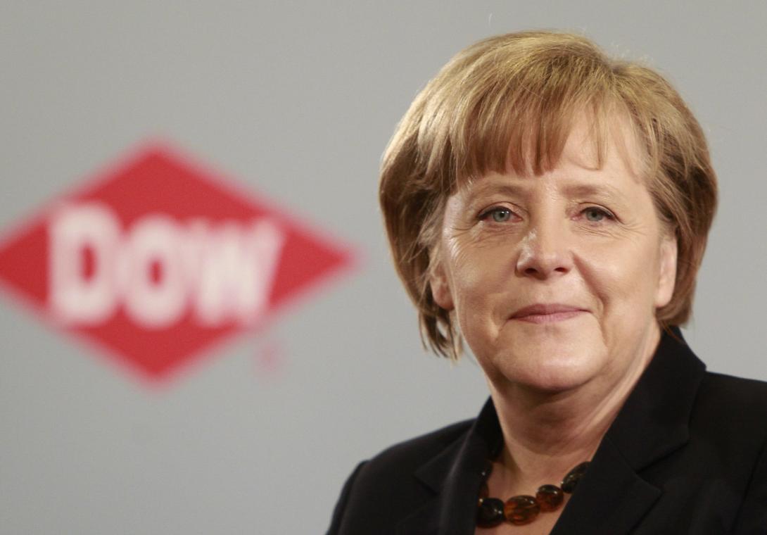 Η Μέρκελ δηλώνει έτοιμη να συνεργαστεί με τη νέα κυβέρνηση