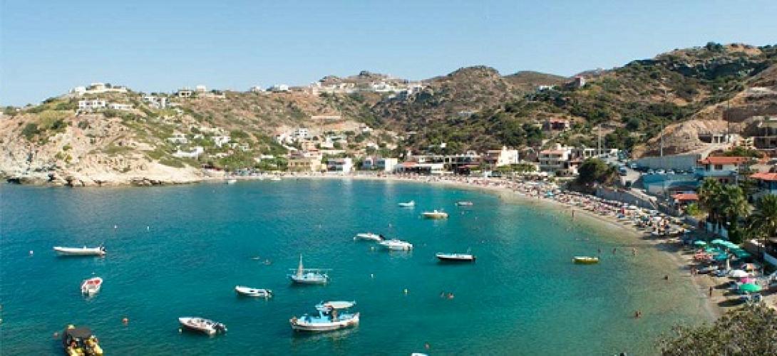 Πόλος έλξης οι παραλίες στο Μαλεβίζι