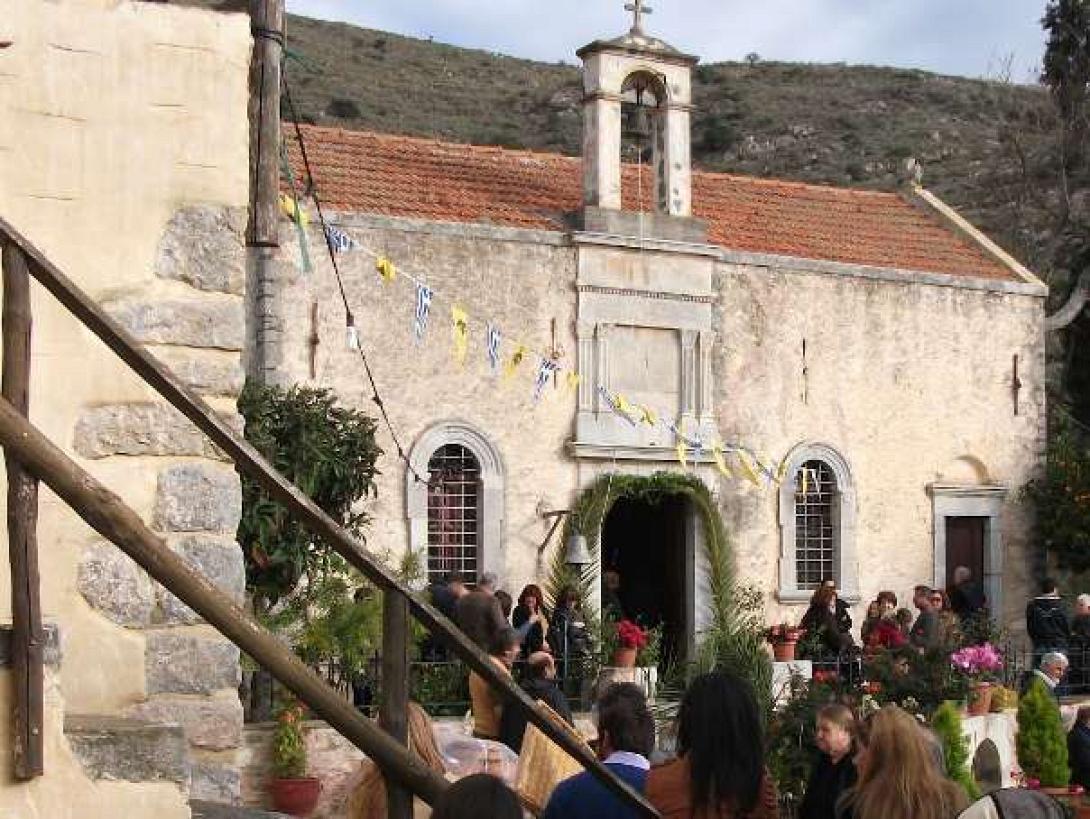 Πνευματικό κέντρο των Καλλέργηδων η Μονή του Αη Γιάννη Προδρόμου στο Καστέλλι