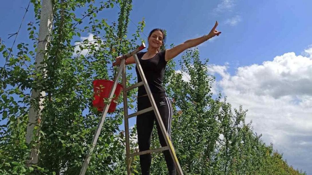 αγρότισσα θεσσαλονικη